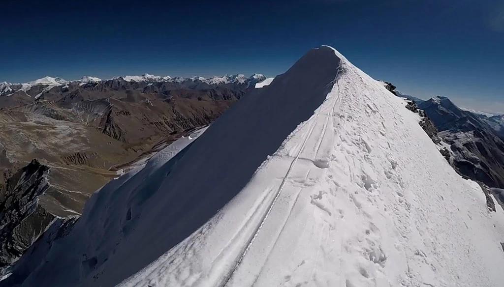 Chulu Far East Peak Climbing – 21 Days